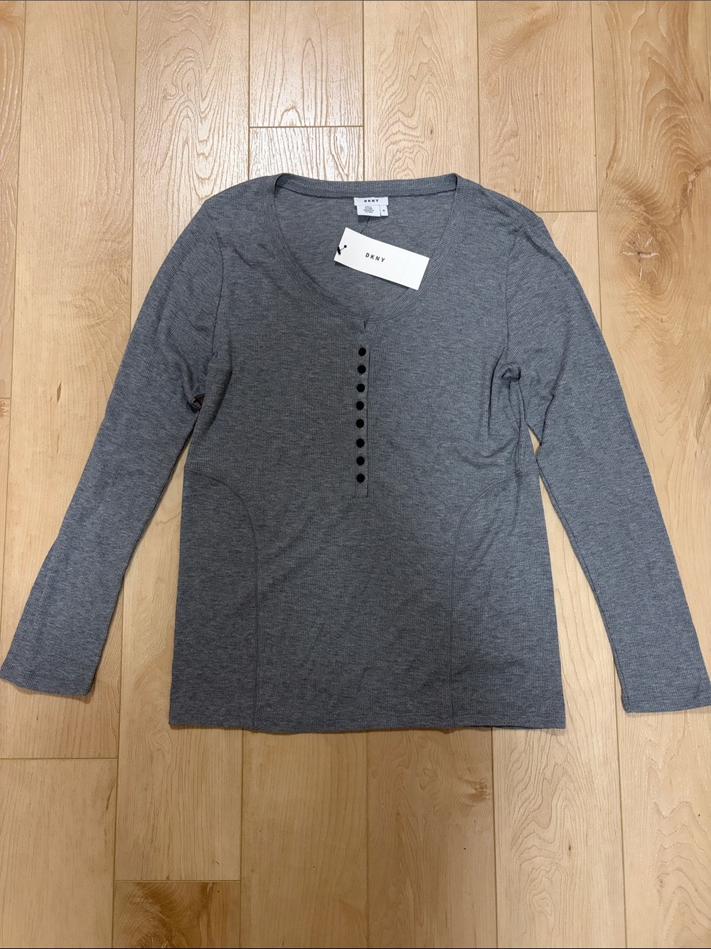DKNY Lightweight Ribbed Button Front Henley, Grey, sz XL